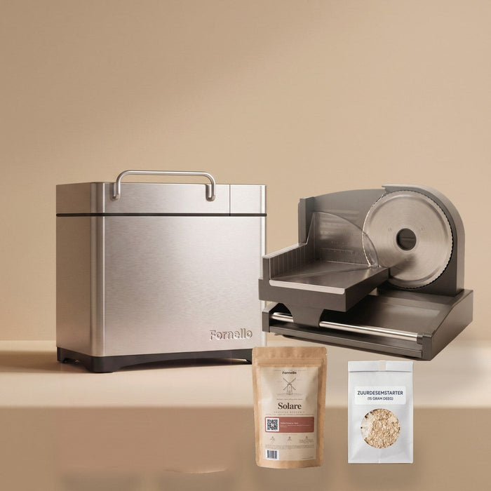 Thuisbakkerset Voordeel: Essenza broodbakmachine, snijmachine, zuurdesemstarter en broodmix